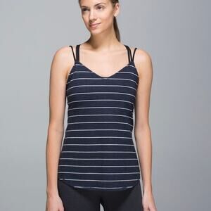 Lululemon Breezy Tank in Lookout Stripe Heathered Inwell Heathered White / Black